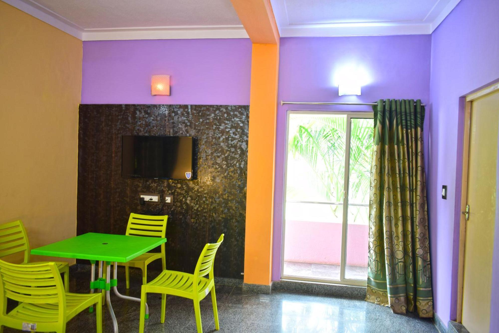 Dolphin Resort Yelagiri Exterior photo
