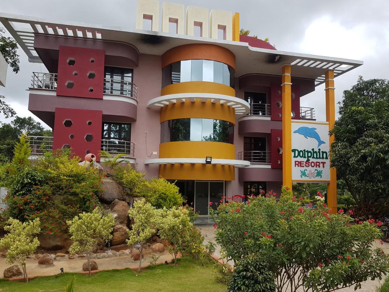 Dolphin Resort Yelagiri Exterior photo
