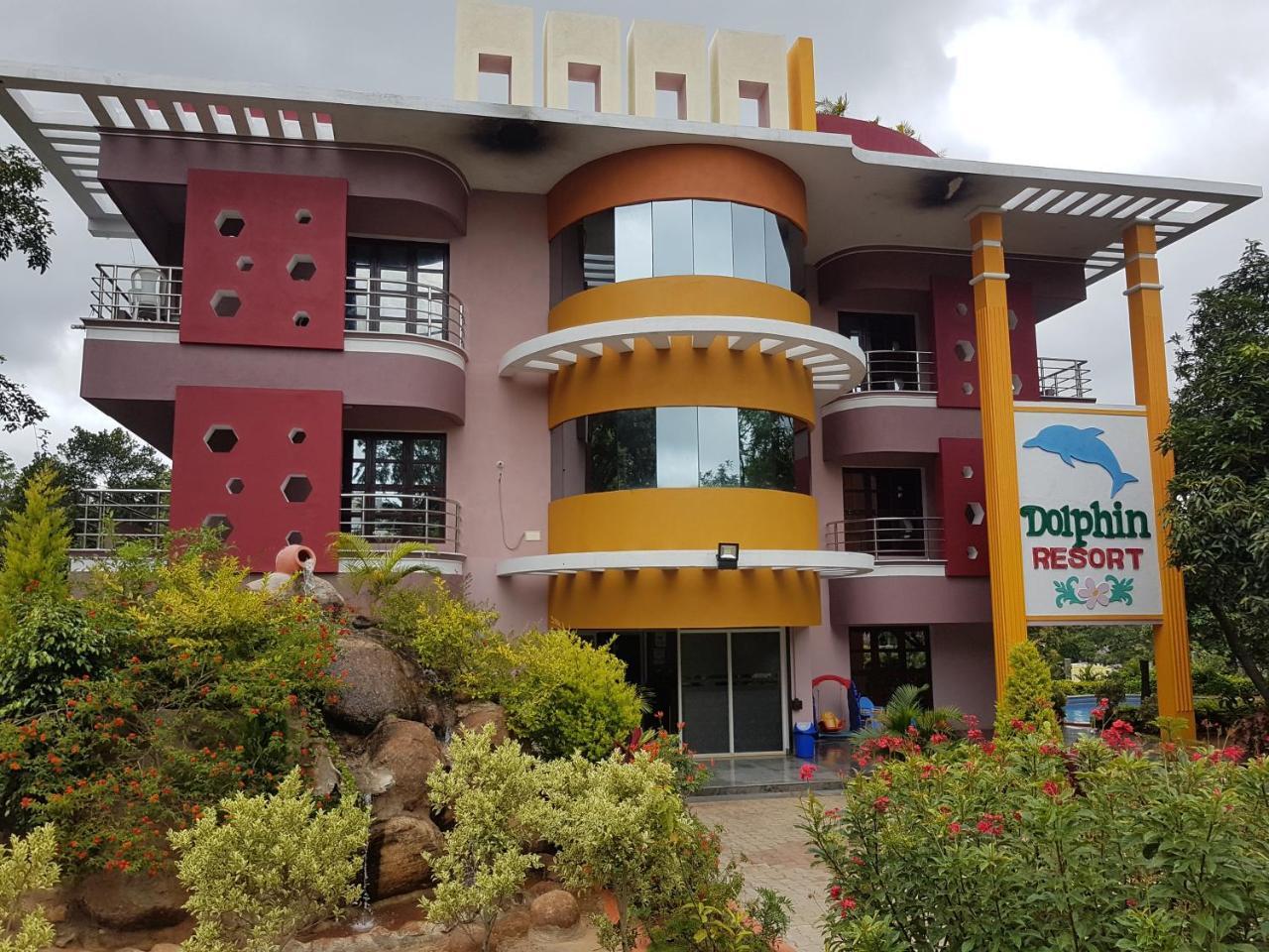 Dolphin Resort Yelagiri Exterior photo